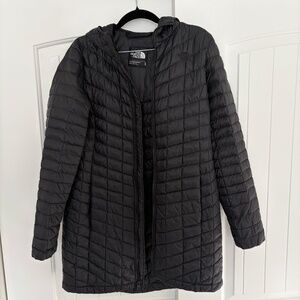 Women’s Thermoball Hooded Parka Medium